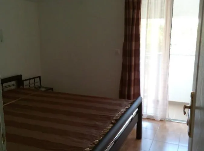 With A Parking Space Starigrad, Paklenica - 12992 דירה