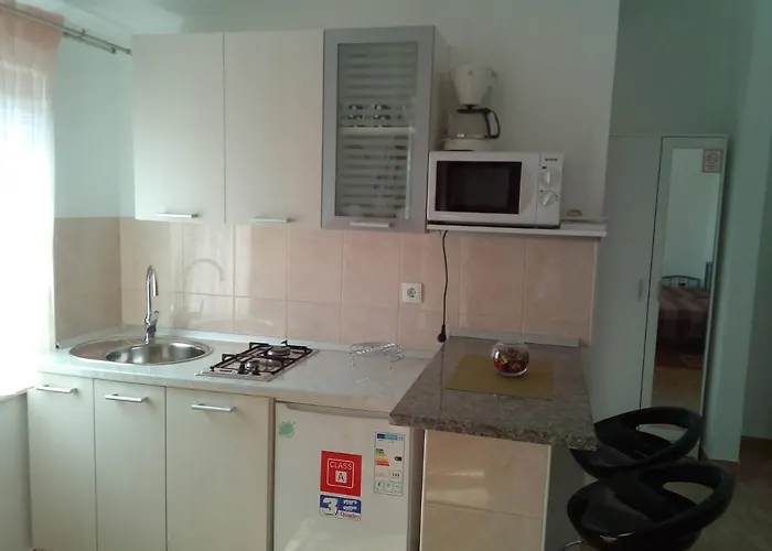 With A Parking Space Starigrad, Paklenica - 12992 Apartment Starigrad Paklenica