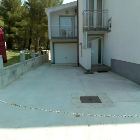 Apartamento With A Parking Space Starigrad, Paklenica - 12992