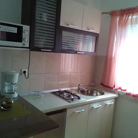 With A Parking Space Starigrad, Paklenica - 12992