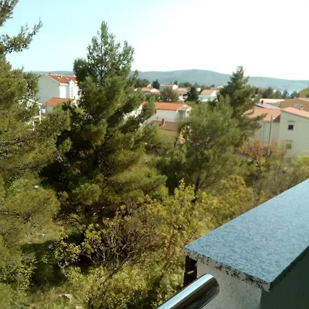 With A Parking Space Starigrad, Paklenica - 12992 Starigrad Paklenica